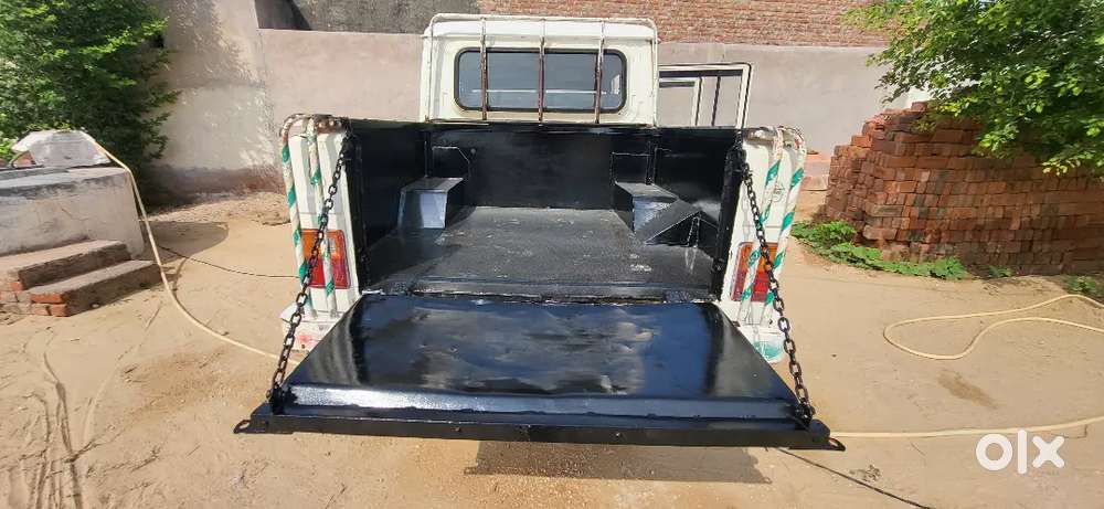 Mahindra Bolero Camper 2009