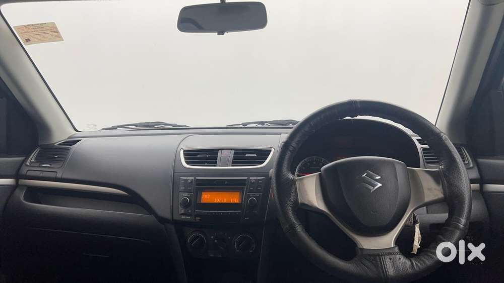 Maruti Suzuki Swift Vvt Vxi, 2016, Petrol