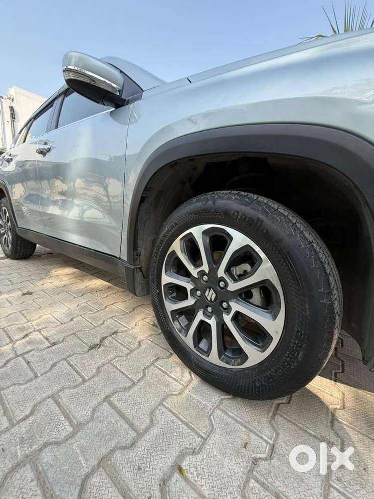 Maruti Suzuki Grand Vitara 2023 Petrol Well Maintained
