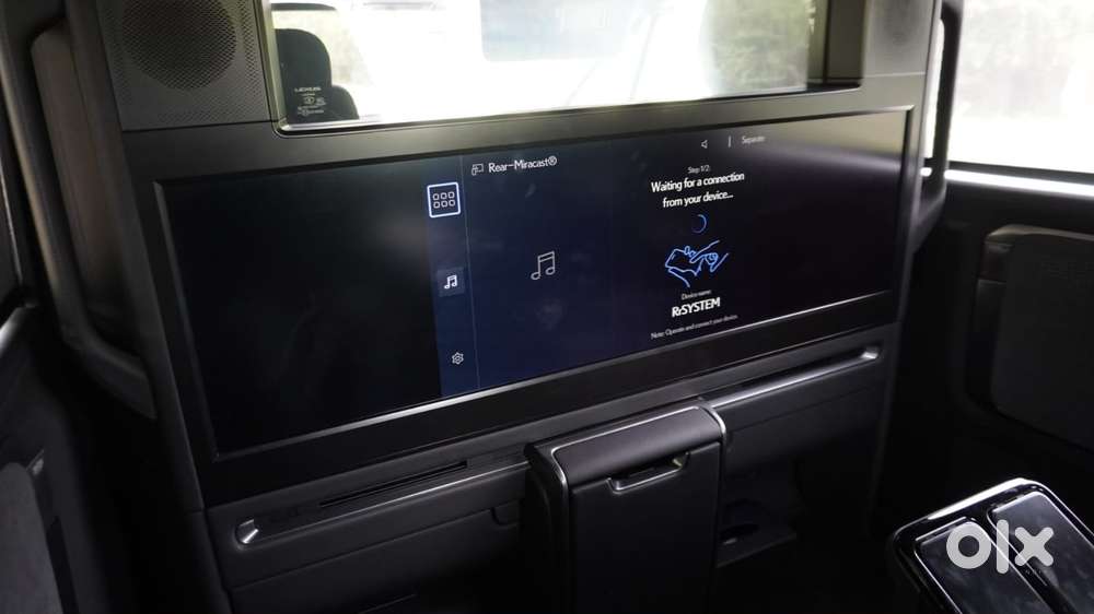 Lexus Lm 350h 4 Str Ultra Luxury, 2024, Petrol