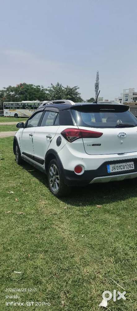 Hyundai I20 Active 2018 Petrol 80000 Km Driven