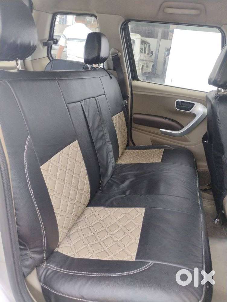Mahindra Tuv 300 Mhawk100 T8, 2016, Diesel