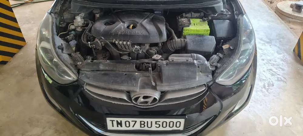 Hyundai Elantra Sx Petrol 2012