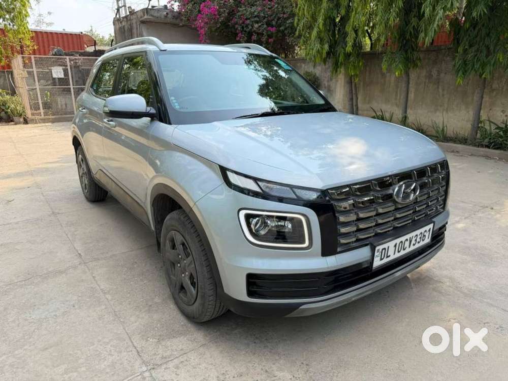 Hyundai Venue 1.2 S (o), 2023, Petrol