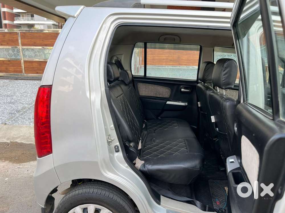 Maruti Suzuki Wagon R Vxi, 2015