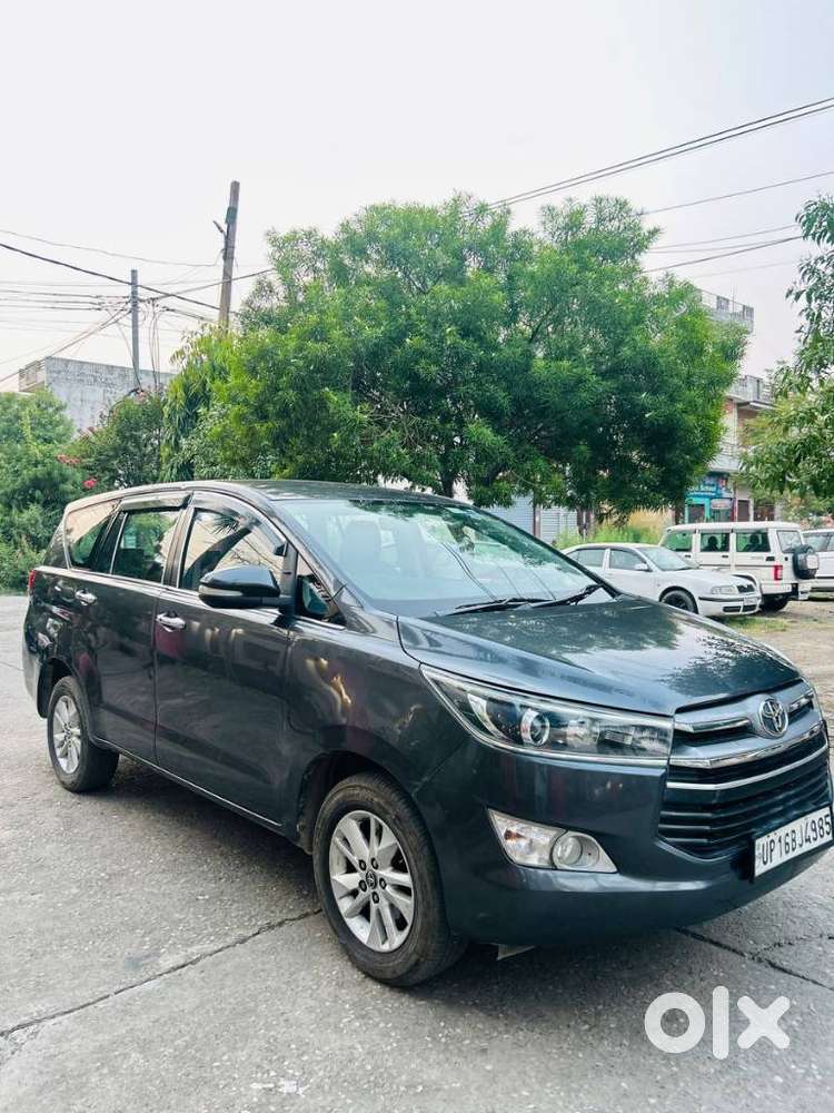 Toyota Innova Crysta 2.7 V, 2016, Cng & Hybrids