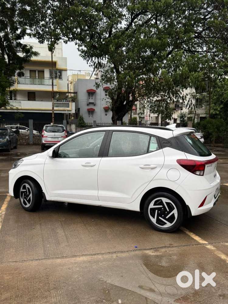 Hyundai Grand I10 Nios Sportz 1.2 Kappa Cng, 2025, Cng & Hybrids