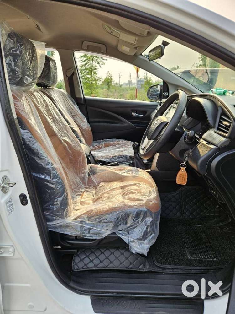 Toyota Innova Crysta 2.4 G Mt 8s, 2019, Diesel