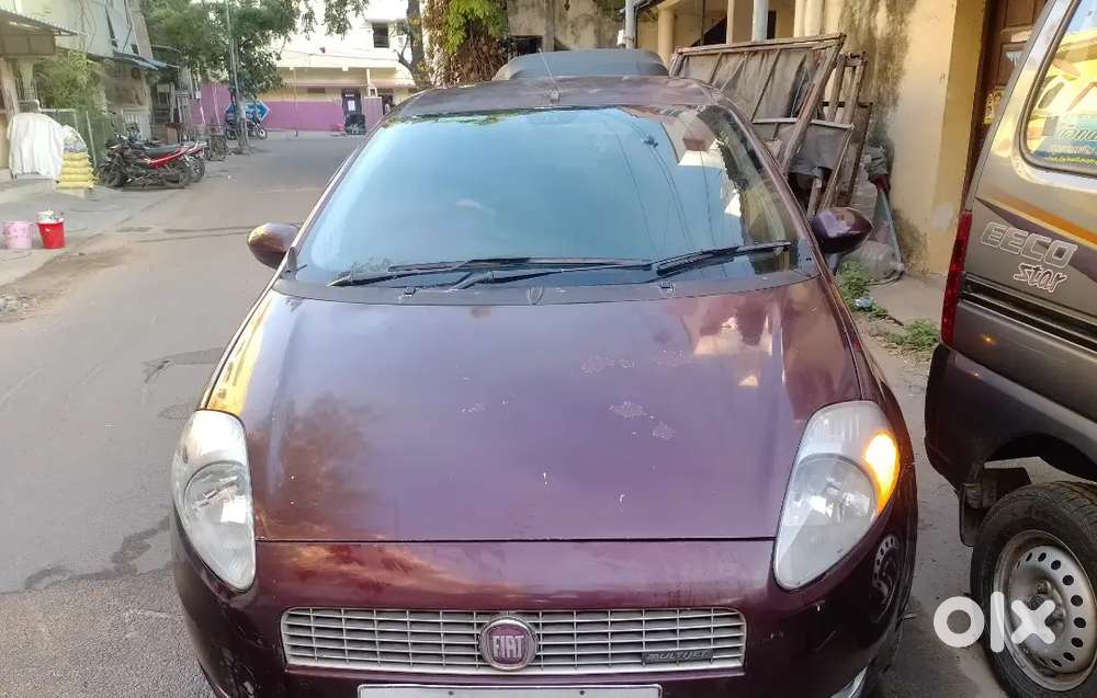 Fiat Grande Punto 2012 Diesel 98000 Km Driven