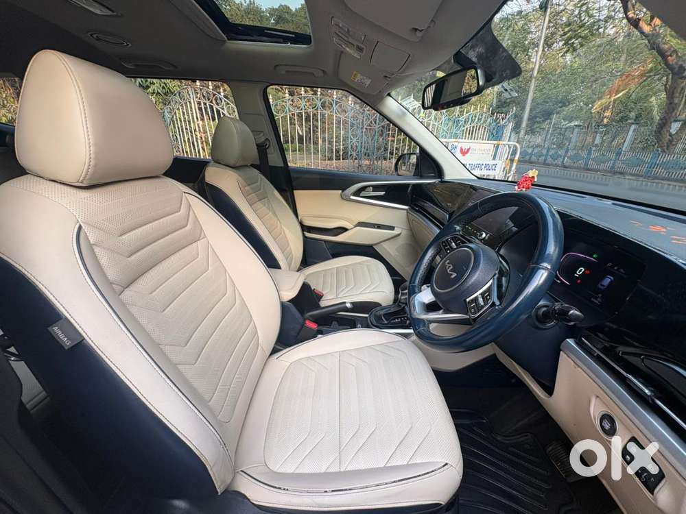 Kia Carens Luxury (o)1.5 Diesel At 7 Str, 2023, Diesel