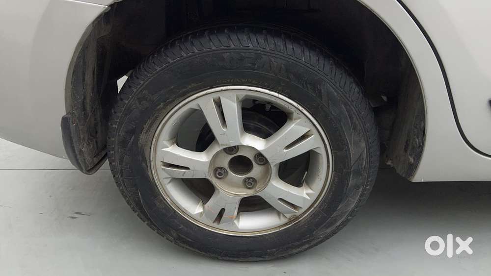 Maruti Suzuki Dzire 1.2 Vxi, 2018, Petrol