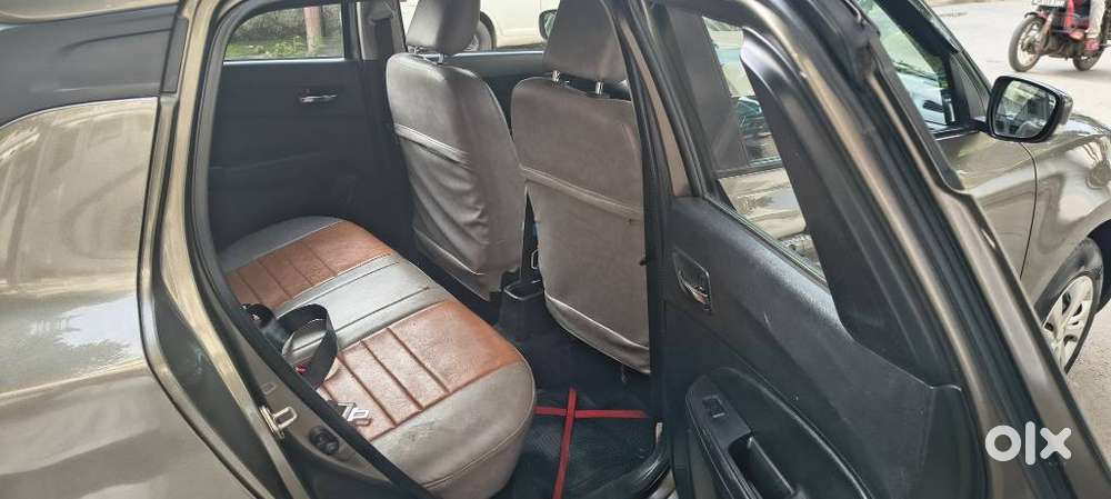 Maruti Suzuki Swift Vxi Optional, 2023, Petrol