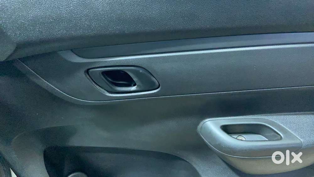 Renault Kwid 2015-2019 1.0 Rxt Amt, 2017, Petrol