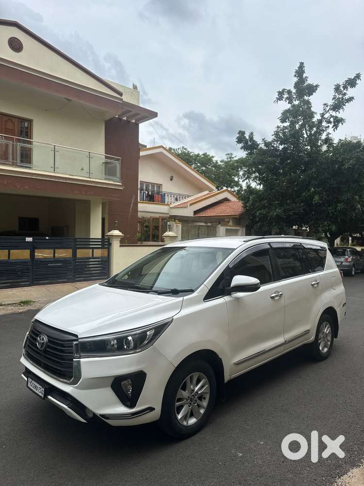 Toyota Innova Crysta 2.4 V 7 Str, 2018, Diesel