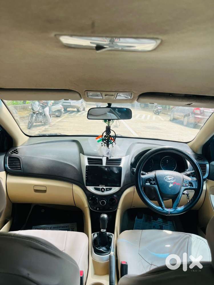 Hyundai Verna Petrol 2013