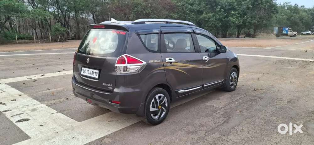 Maruti Suzuki Ertiga Vxi 2014