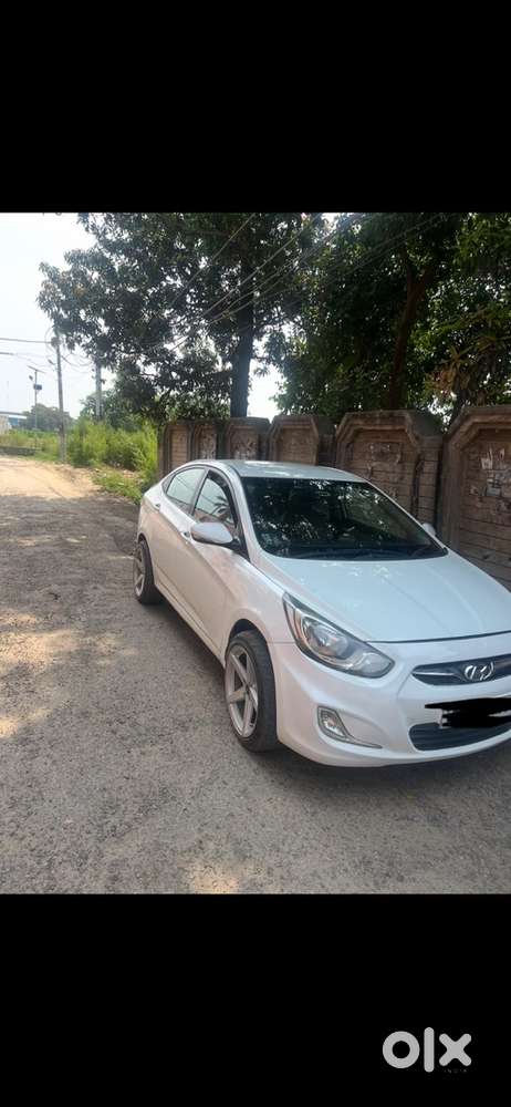 Hyundai Verna Diesel 2013