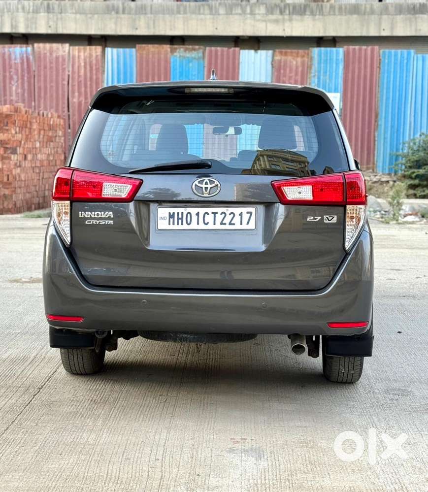 Toyota Innova Crysta 2.7 V, 2017, Petrol