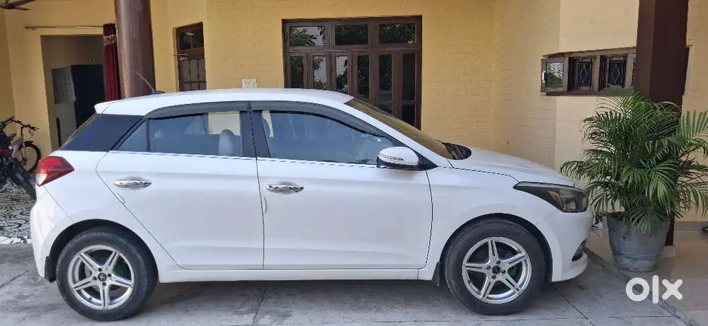 Hyundai Elite I20 2017 Diesel 98000 Km Driven