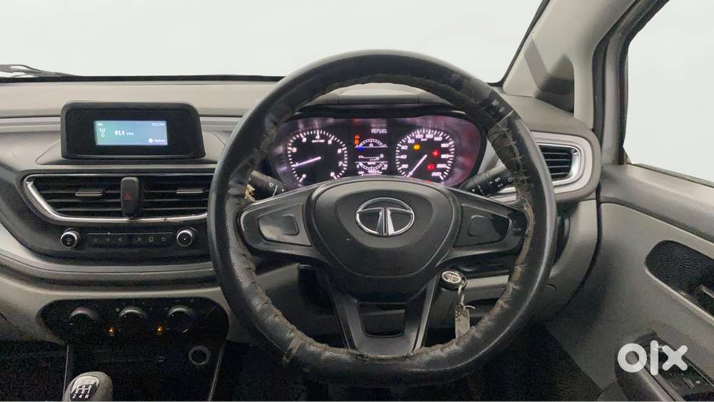 Tata Altroz 1.2 Xm, 2020, Petrol