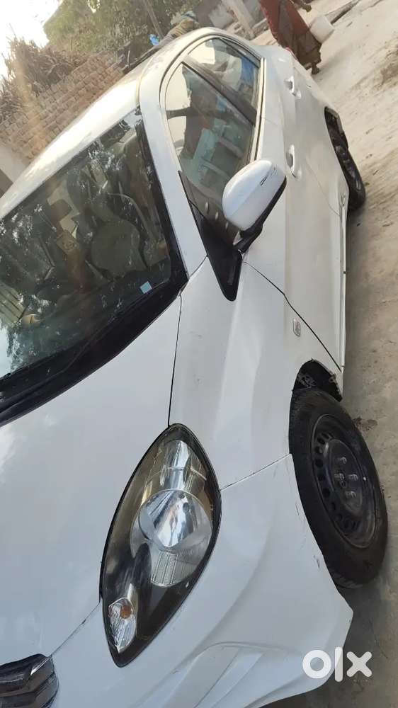 Honda Amaze 2nd Gen 2016 Diesel 62000 Km Driven