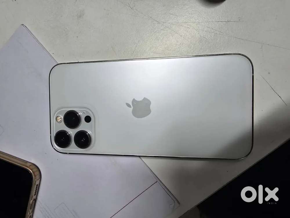 Apple iPhone 13 Pro 256GB バッテリー74% iPhone13 256GB バッテリー