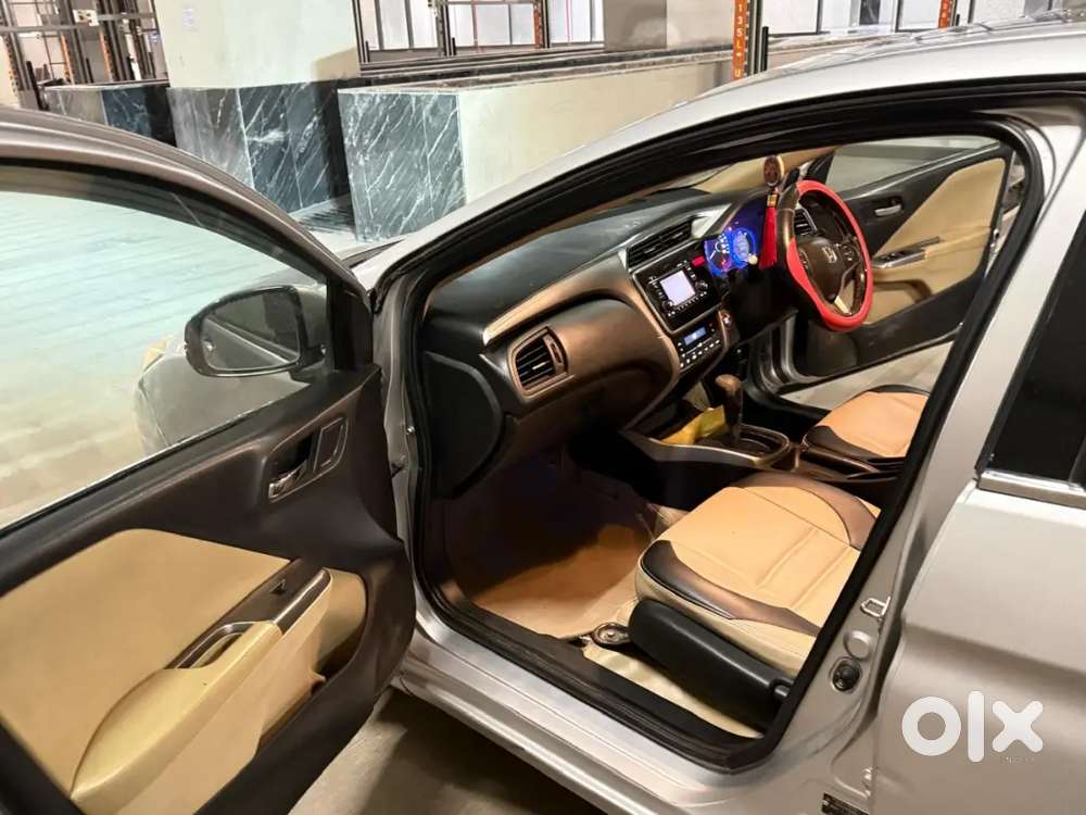 Honda City 2012 Variant Sunroof
