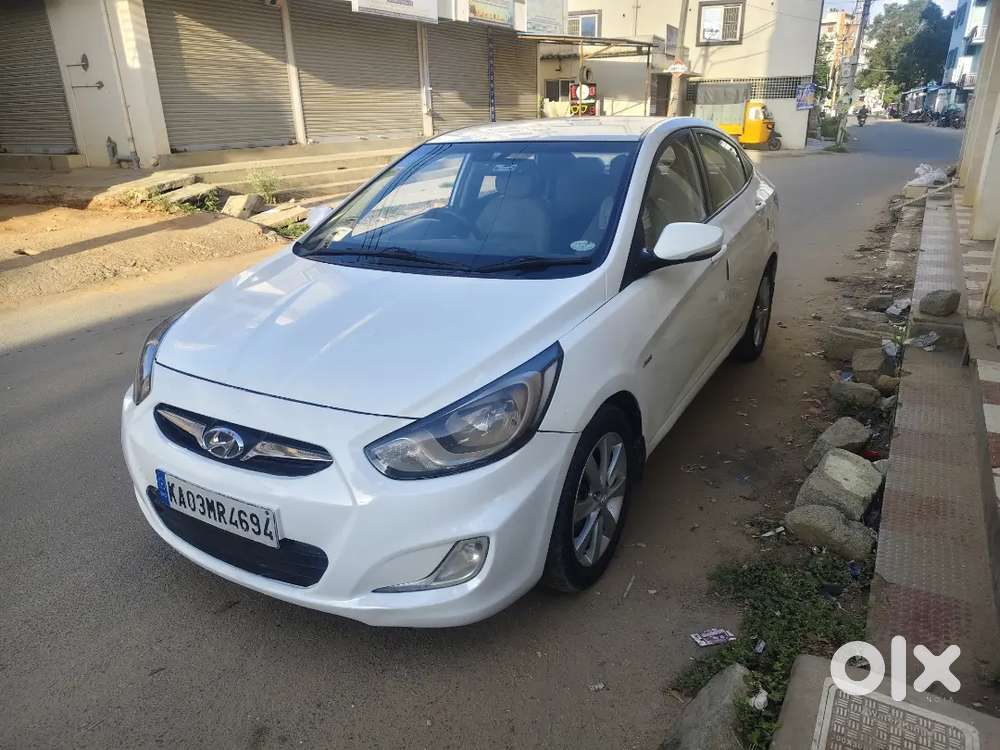 Hyundai Verna Fluidic 2012
