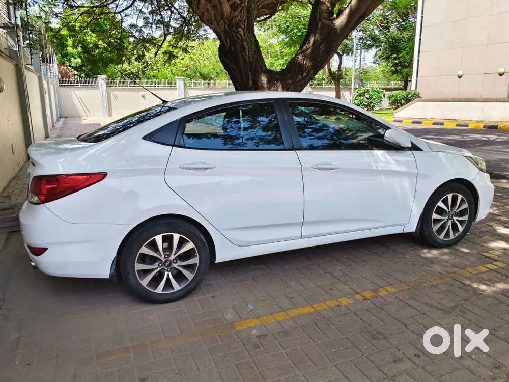 Hyundai Verna Crdi 2014 Diesel Manual