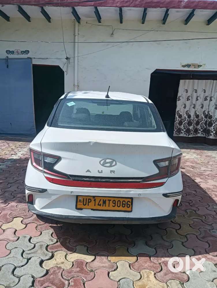 Hyundai Aura Cng 2023  Low Km Driven  Single Owner