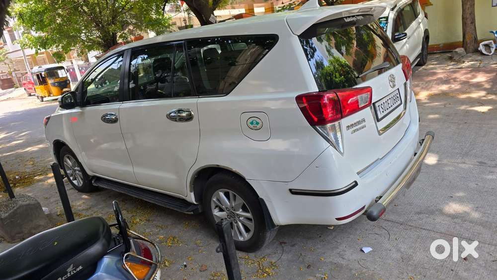 Toyota Innova Crysta 2.4 V 8 Str, 2018, Diesel