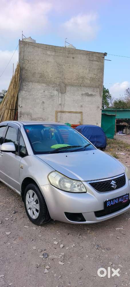 Maruti Suzuki Sx4 Vxi Bsiv, 2011, Cng & Hybrids