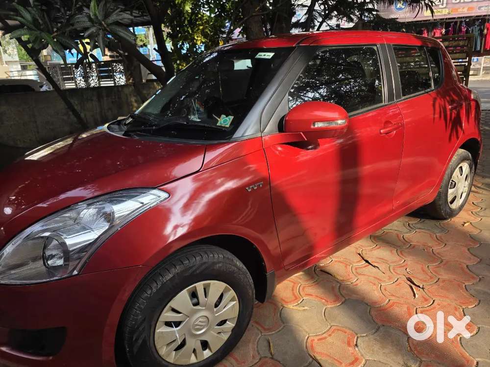 Maruti Suzuki Swift 2012 Petrol 95000 Km Driven