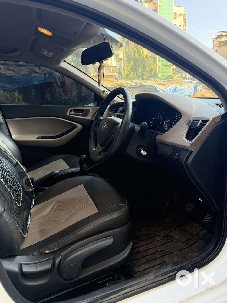 Hyundai I20 Sportz 1.2 Bs-iv, 2017, Petrol