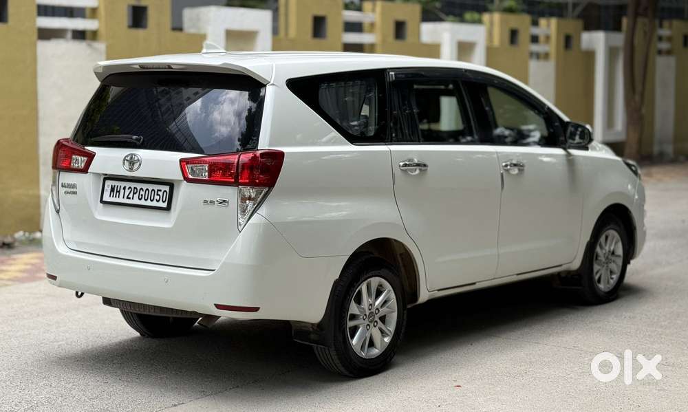 Toyota Innova Crysta 2.8 Zx At, 2017, Diesel