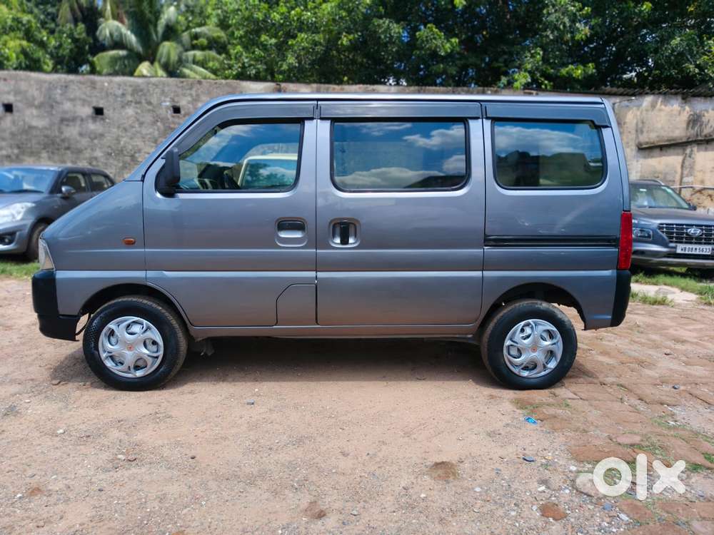 Maruti Suzuki Eeco 5 Seater Ac, 2017, Petrol