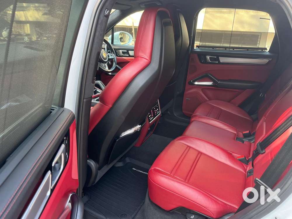 Porsche Cayenne Turbo, 2022, Petrol