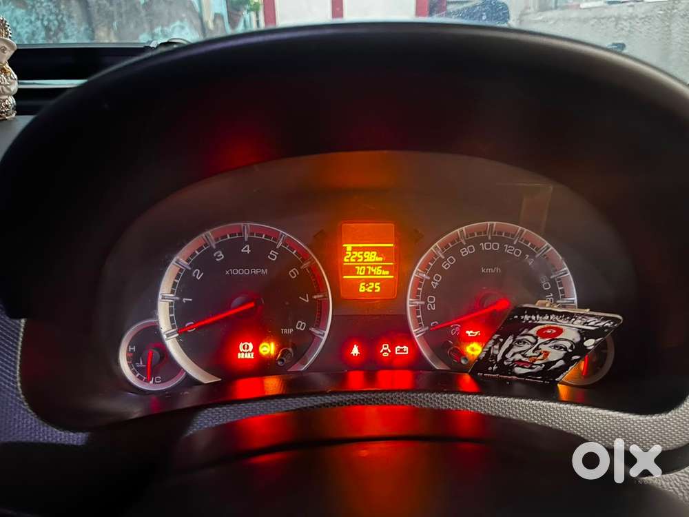 Maruti Suzuki Swift 2012 Petrol Manual