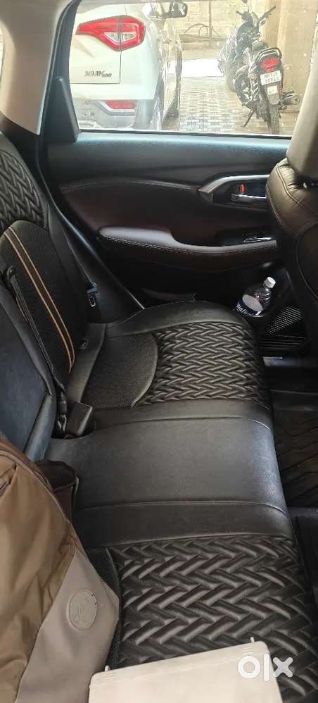 Maruti Suzuki Grand Vitara 2024 Car