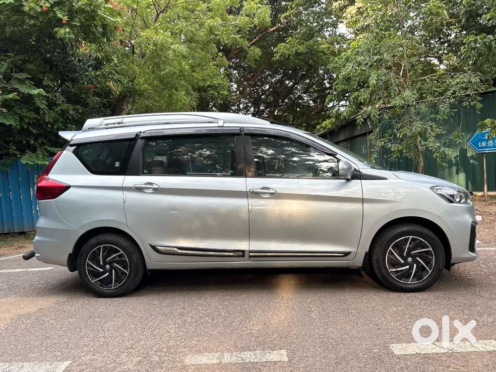 Maruti Suzuki Ertiga 1.5 Vxi 2025