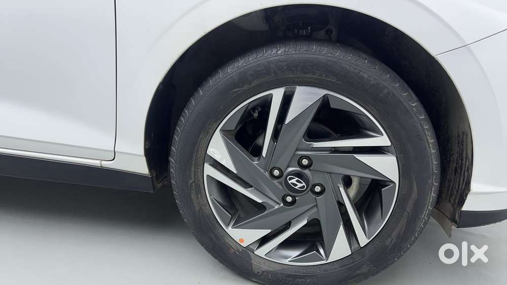 Hyundai I20 Asta (o) 1.2 Ivt, 2022, Petrol