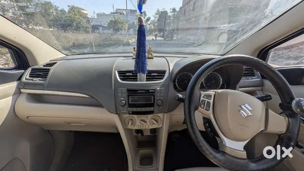 Maruti Suzuki Ertiga 2015 Petrol 96000 Km Driven-excellent Condition