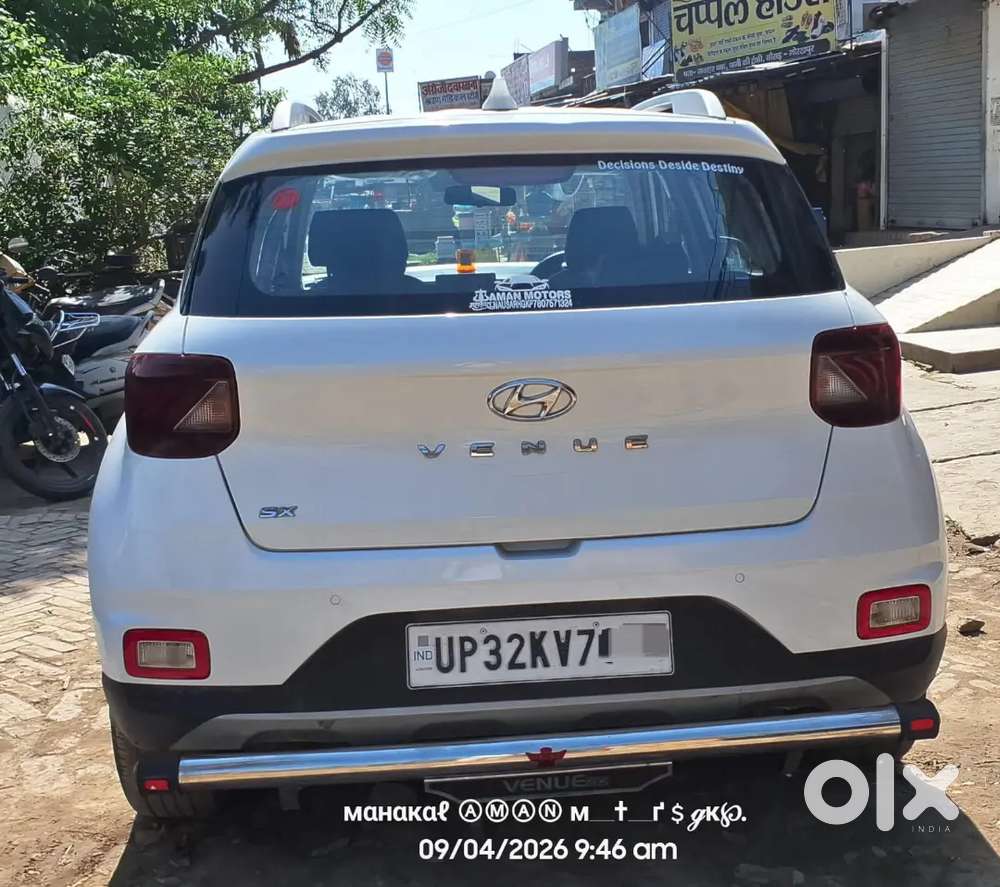 2019
41000 Km Original Meter On Record 
1 Owner 
Diesel
Sx(sunroof)