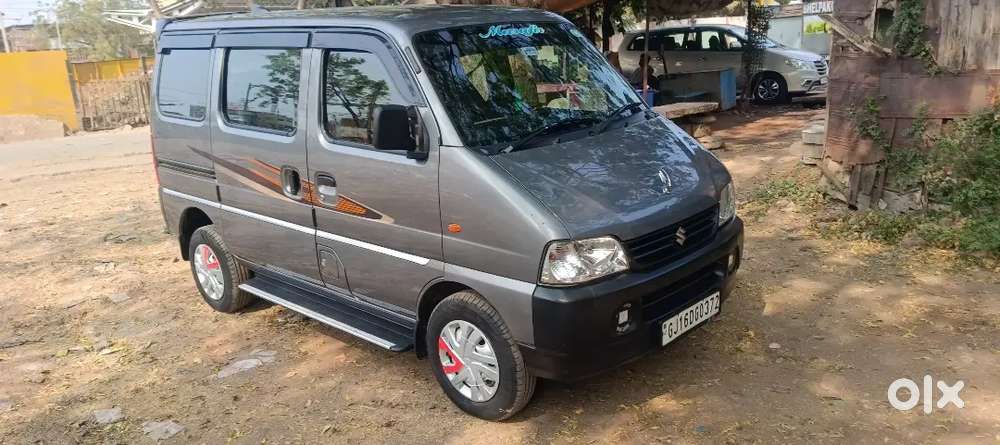 Maruti Suzuki Eeco 2022 Petrol 7400 Km Driven