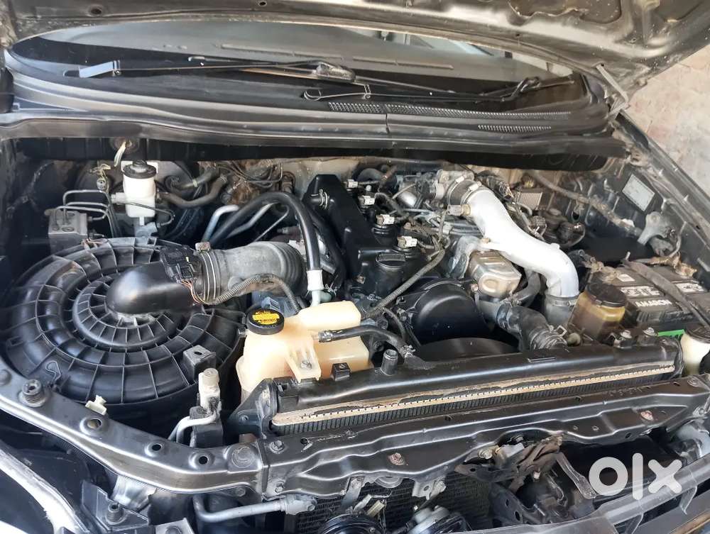 Toyota Innova 2012 Diesel 113652 Km Driven..