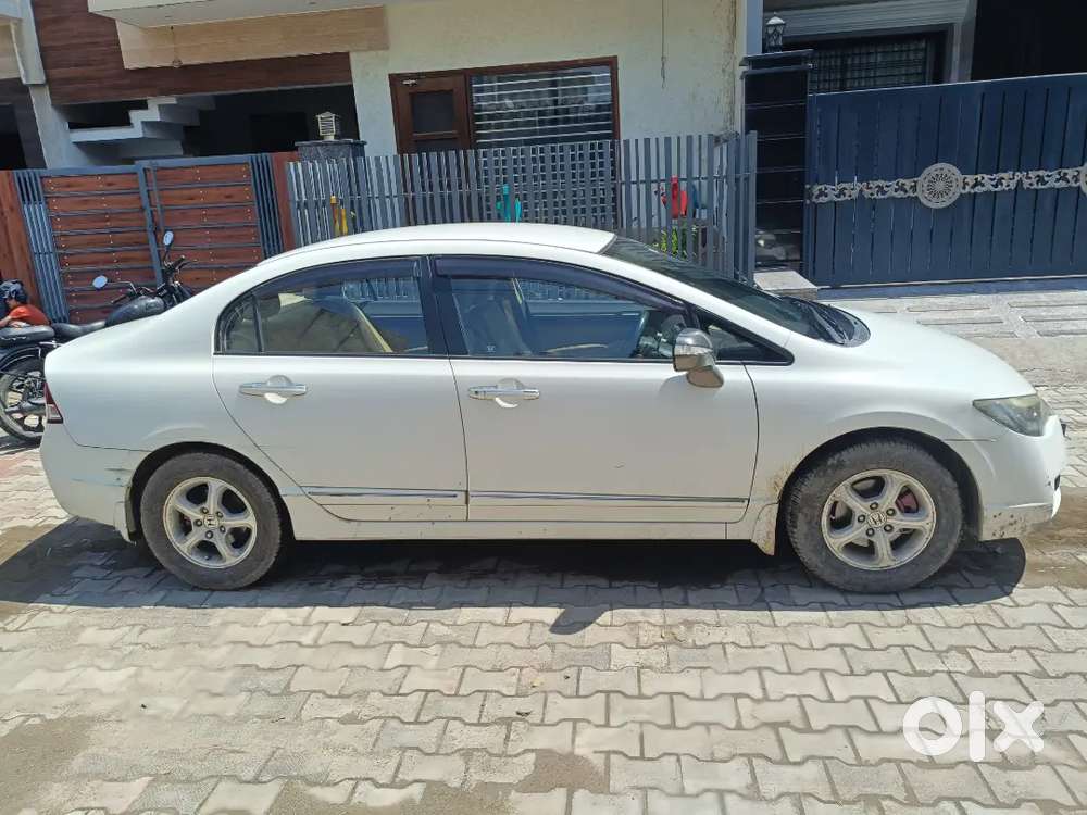 Honda Civic 2011 Petrol Well Maintained