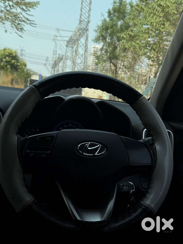 Hyundai Venue Petrol Manual 2020