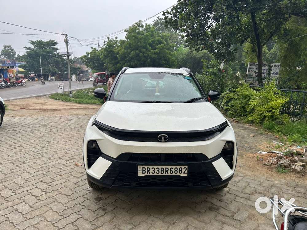 Tata Nexon Petrol 2000