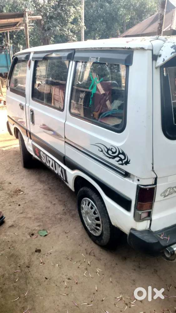 Maruti Suzuki Omni 2005