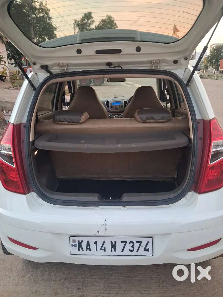 Hyundai Grand I10  Sportz 2012 Petrol